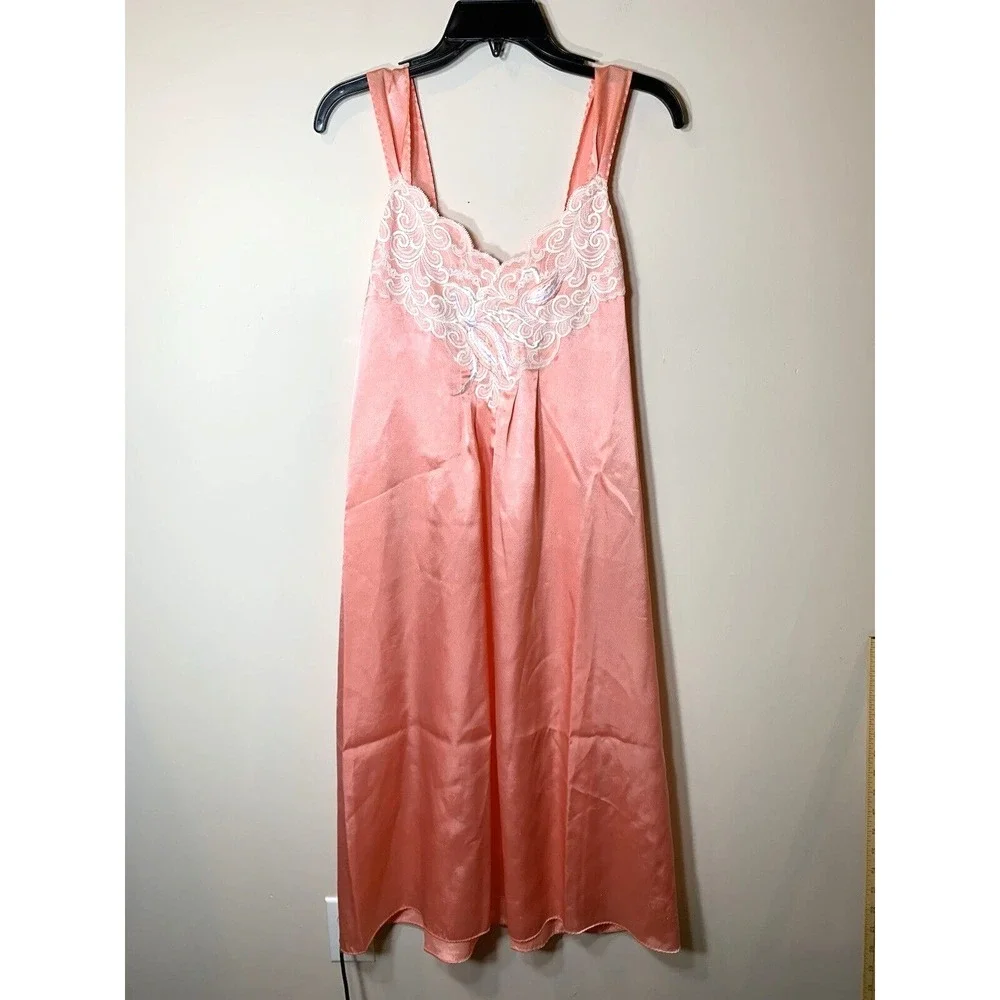 Natori‎ Chemise Nightgown Womens Small Peach Satin Slip Dress Lace Embroidered